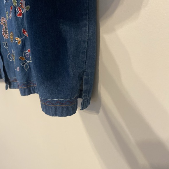 Women's Embroidered Denim Cortagecore Long Sleeve Shirt Floral Boho Y2K Chambray - Picture 6 of 13